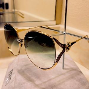 Gucci sunglasses